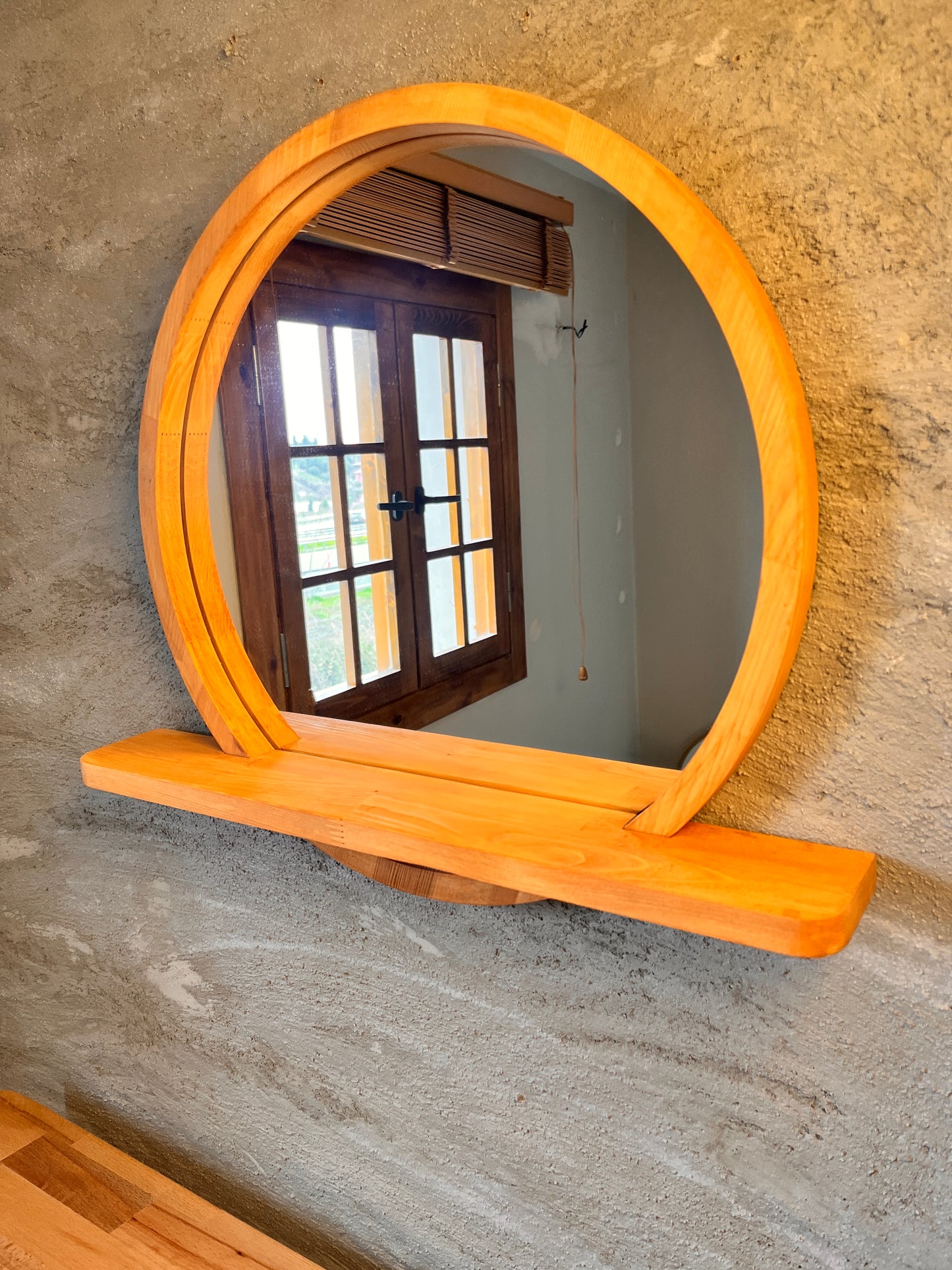Solid Beech Wood Round Mirror with Shelf – Scandinavian Entryway Bathroom Mirror