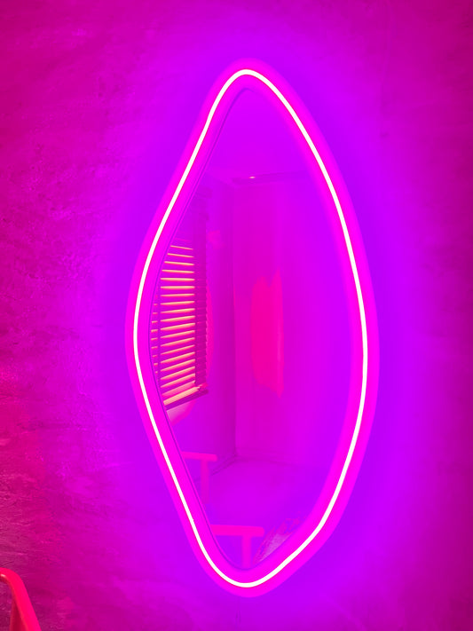 Neon LED Wavy Wall Mirror – Modern Irregular Shape MDF Frame Mirror | Decorative Accent for Bedroom & Living Room